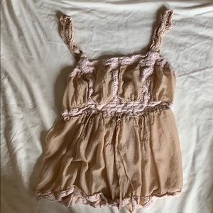 ✨Super cute Cropped tank top✨ NEW WITHOUT TAGS